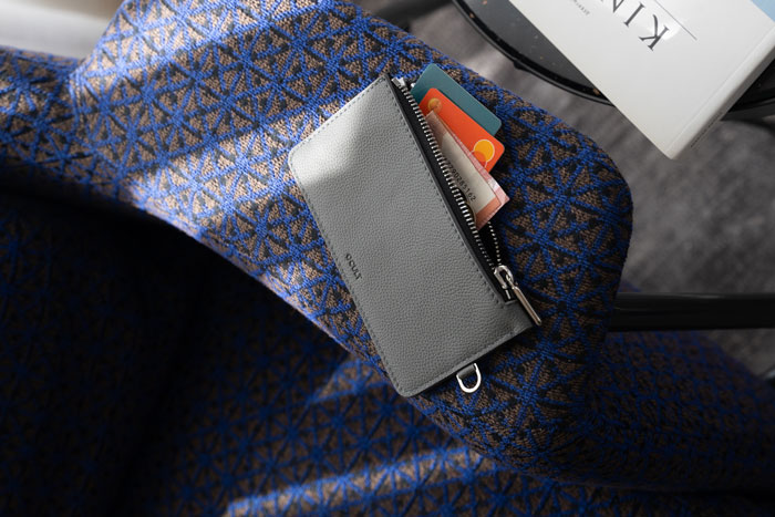 Friend Can&rsquo;t Find The Time To Return Woman&rsquo;s Wallet, Woman Decides She&rsquo;ll Block Her Cards, Friend Goes Crazy Over It