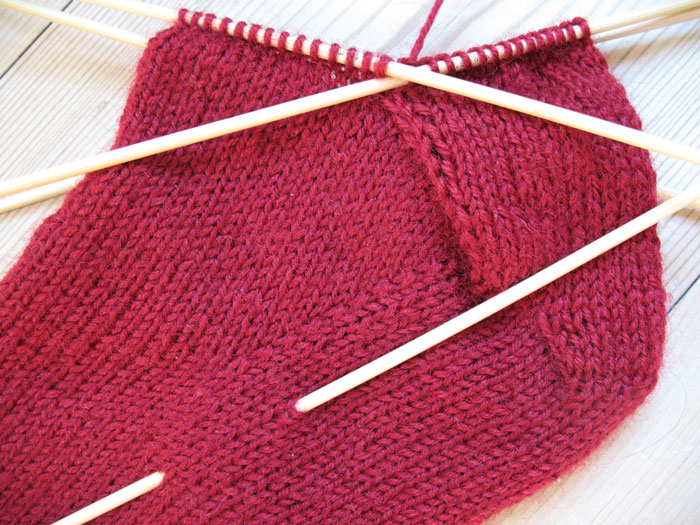 Mother Left ‘Lost’ And ‘Heartbroken’ When Daughter’s Newborn Is Dressed In A Designer Outfit Instead Of Her Handmade Set Mother Left ‘Lost’ And ‘Heartbroken’ When Daughter’s Newborn Is Dressed In A Designer Outfit Instead Of Her Handmade Set