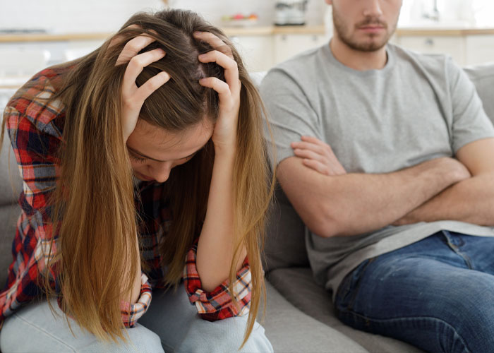 &ldquo;He Assured Me He&rsquo;d Protect Me&rdquo;: Man, Obsessed With Being A Hero, Goes Off On GF For Ruining His Moment When Faced With Knife-Wielding Attacker