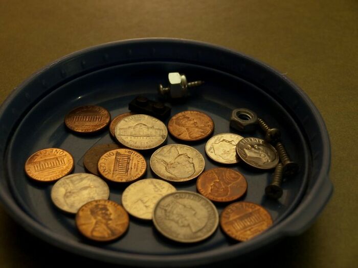 Someone Asks Online "People Born Before 1990, What Trivial Skill Do You Possess That No One Uses Anymore?", Receives 30 Replies