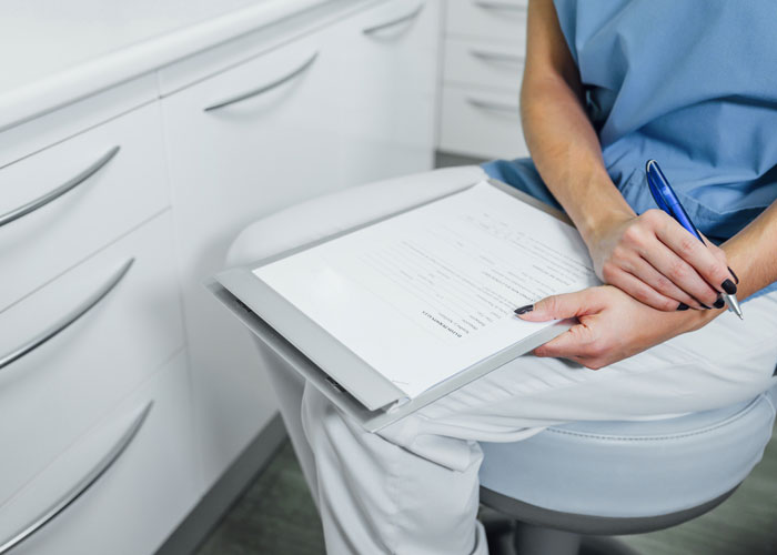 Overachieving Worker Gets Denied A Raise, So She Quits And Panic Ensues