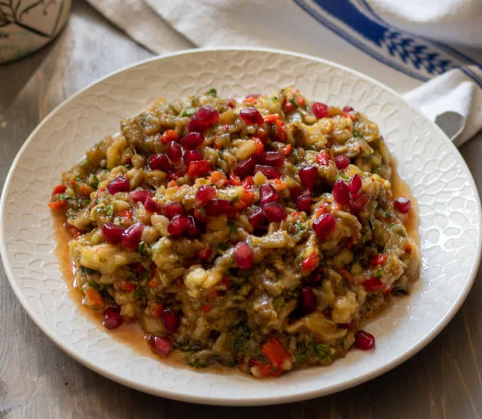 35 Times People Didn't Want To Be Rude And Ate These Crazy Dishes