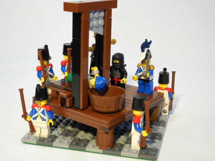 “The Average Number Of Human Skeletons Inside The Human Body Isn’t 1”: 30 Facts That Sound Fake But Are True, As Shared Online