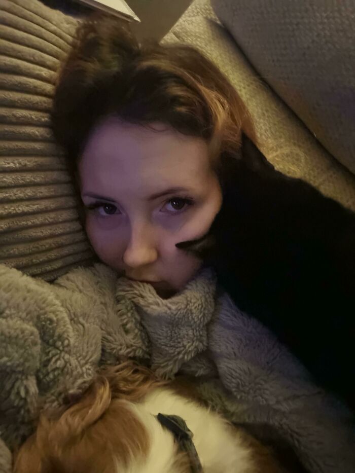 He Thinks "Don't Snore In My Ear" Means "Plz Snore In My Ear"