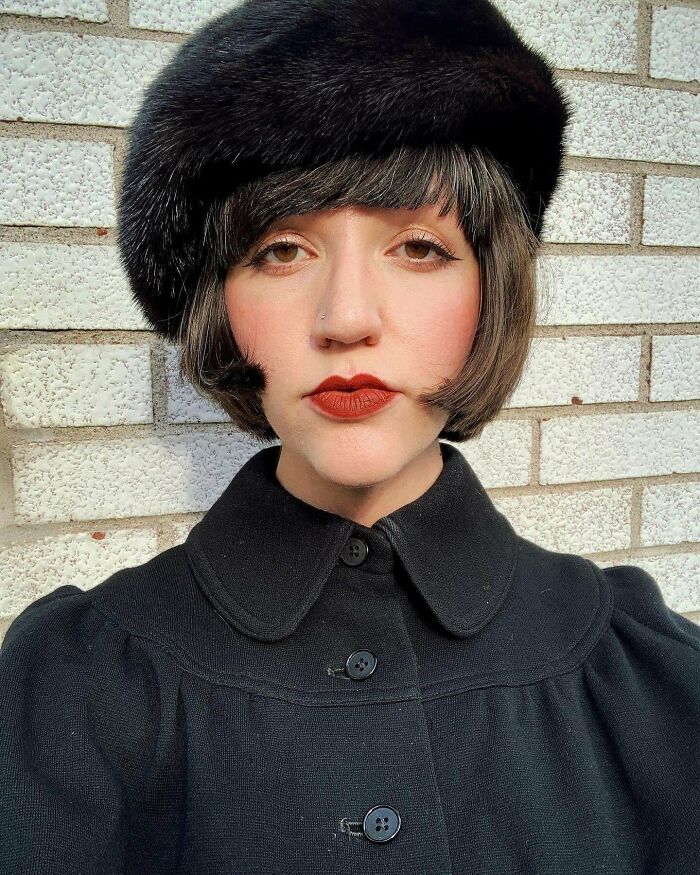 Who Said Pregnancy Can’t Be Glamorous? Cloaks, Folks!!! This One Is A 70s Jaeger Double Knit. And Picked Up This Stunning Fur Hat From The Local Vintage Fair!