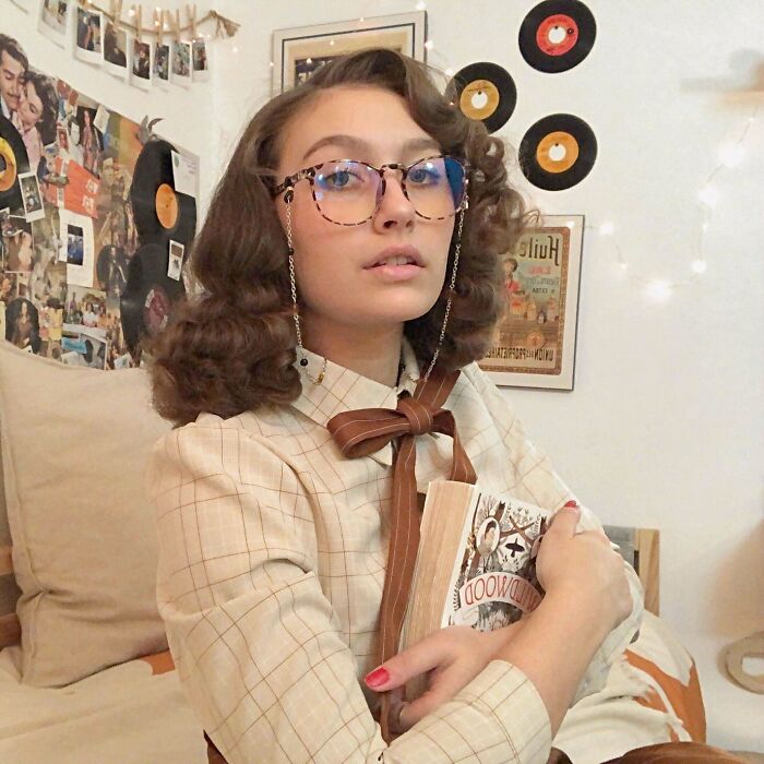 Little Vintage Academia Look Today