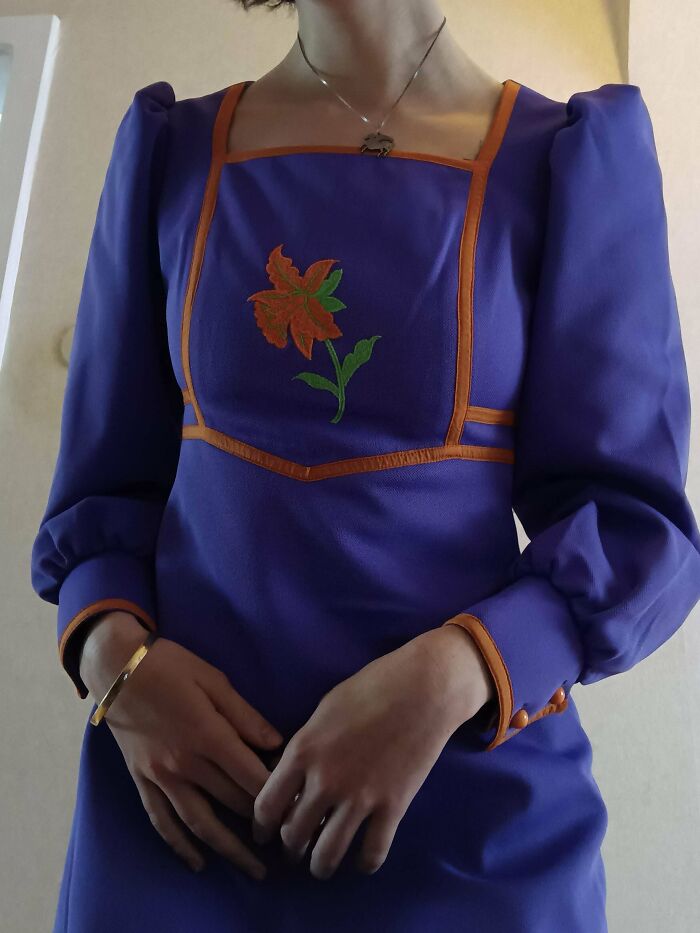 Amazing 1970s Dress In Perfect Condition! Almost Screamed When I Saw It First