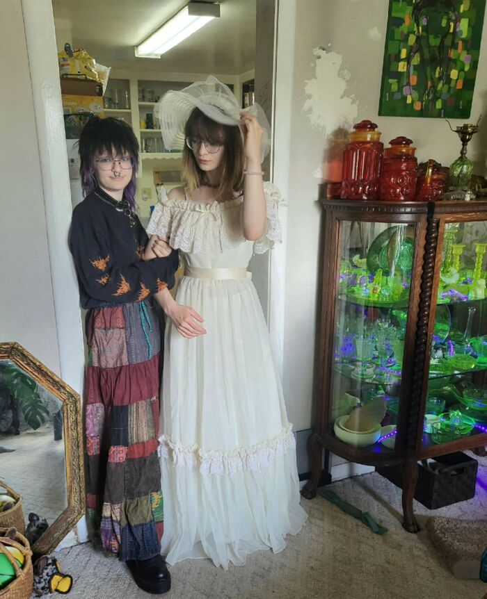 Recently Found This Wedding Dress In A Thrift Store. Any Ideas On Timeframe?