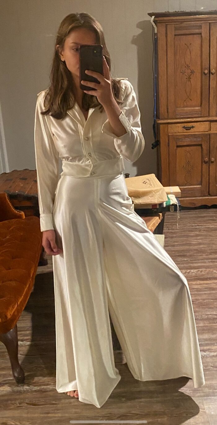 Conjunto vintage de los años 70 con pantalón acampanado