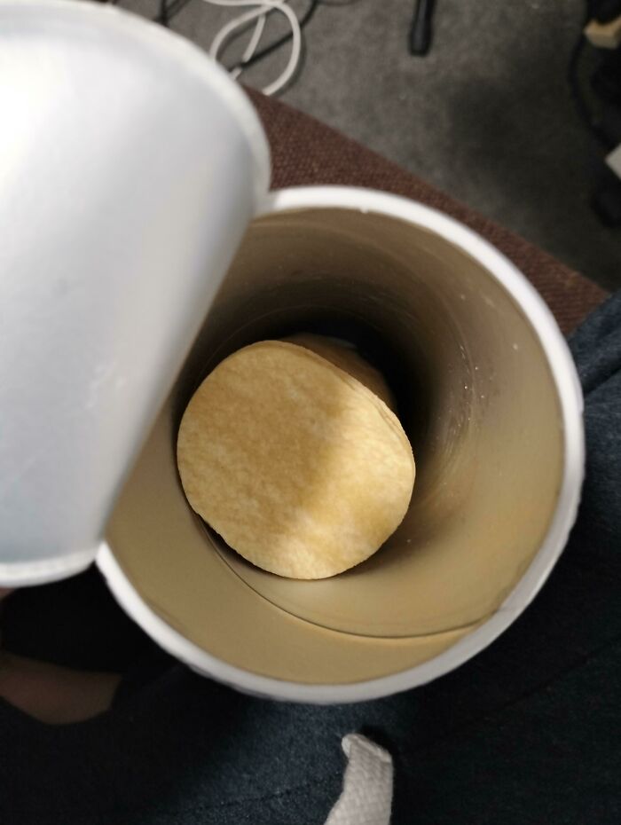 Acabo de abrir este paquete de Pringles y es simplemente decepcionante