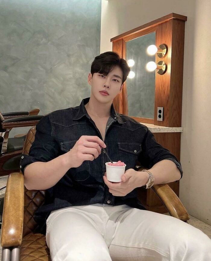 Someone Please Explain This Trend To Me