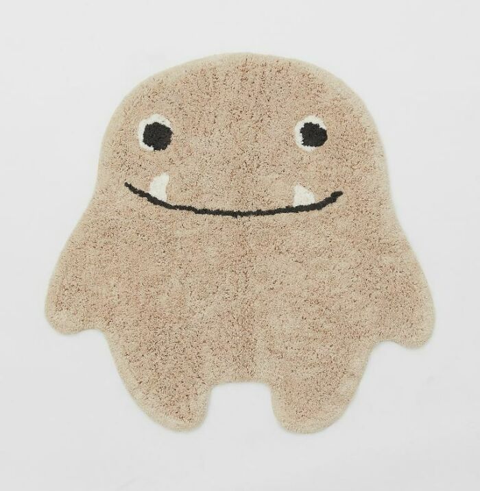 Monster smiling rug