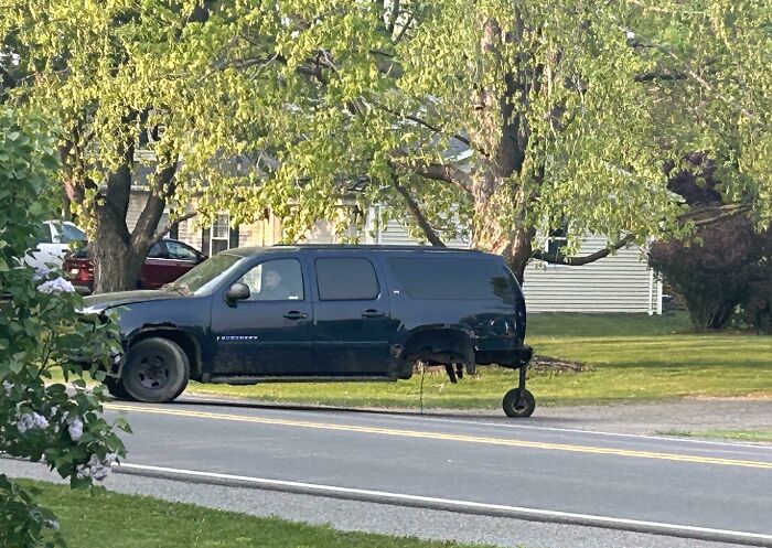 Three Wheeled Suburban O.c
