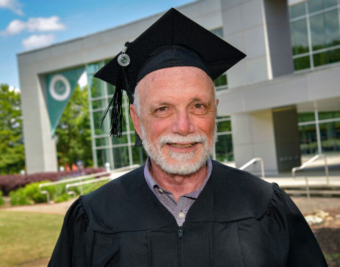 Proud Mum, 99, Witnesses First Of Her Seven Children Graduate College at 72