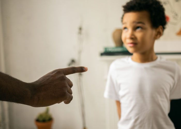 30 Parents Whose Kids Turned Out To Be Complete Jerks Share What Happened