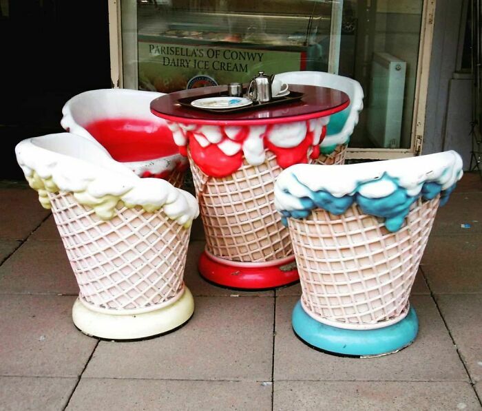 Ice-cream cone shaped chairs and table 