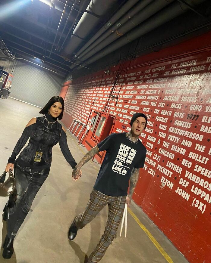 44-Year-Old Kourtney Kardashian Announces Her Pregnancy At Blink-182 Concert And Shows Off Her Baby Bump