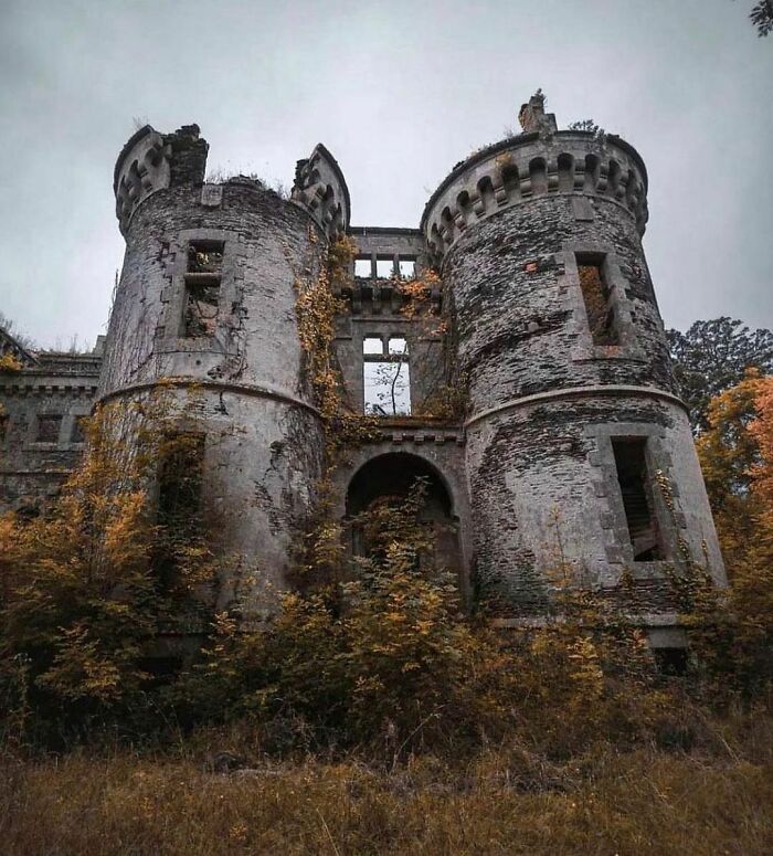 Deserted-Abandoned-Places-Pics