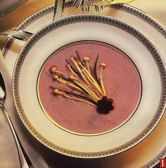 Sweet ‘N’ Sour Beet Soup (Better Homes And Gardens 1988 Best-Recipes Yearbook)