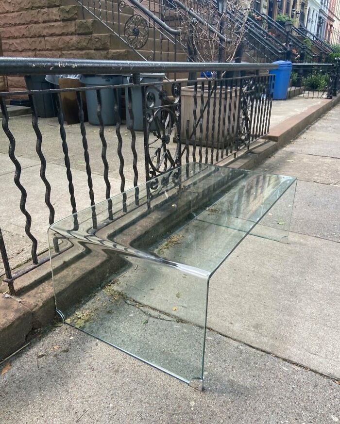 Look Closely… Washington And Park Pl In Bk (Glass!)