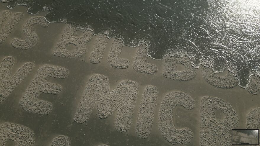 See The Cleanest Billboard In The World As It Was Made On Sand