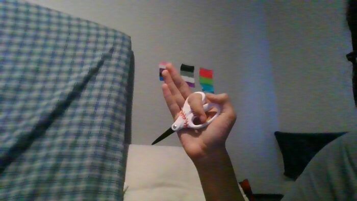 Spinning Scissors So I Dont Think