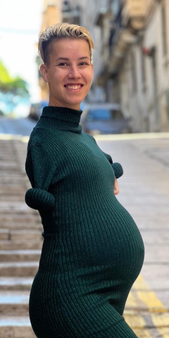 &lsquo;The Girl With Wings&rsquo;: Dejana Backo, A Woman Born Without Arms, Proves That No Challenge Is Impossible