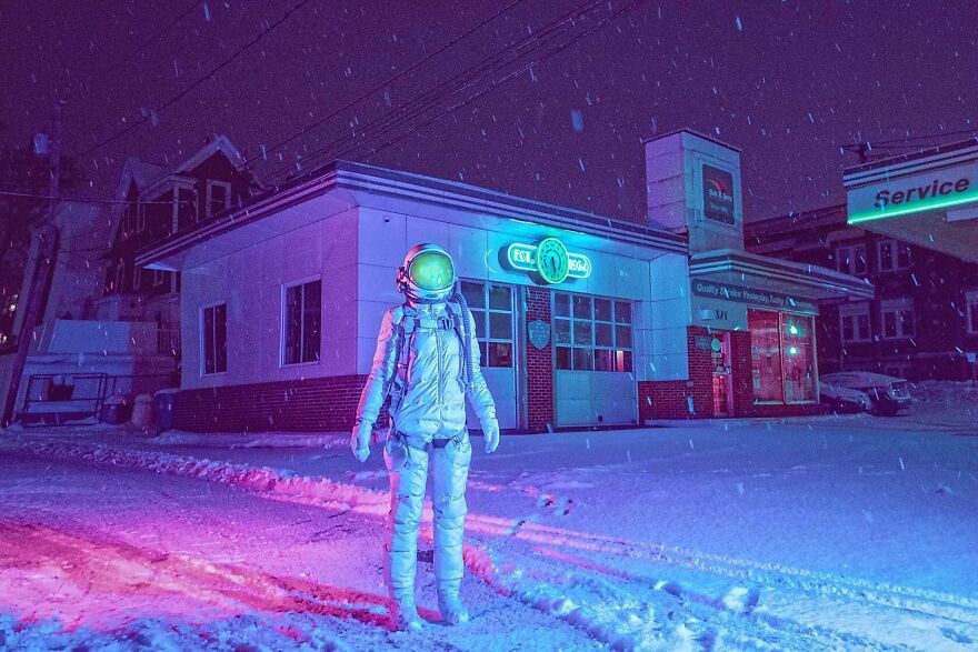 Photographer Uses Astronauts To Weave Fantastical Visual Stories