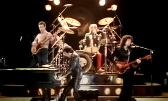 63 Best Opening Lyrics That Start The Songs Off Right