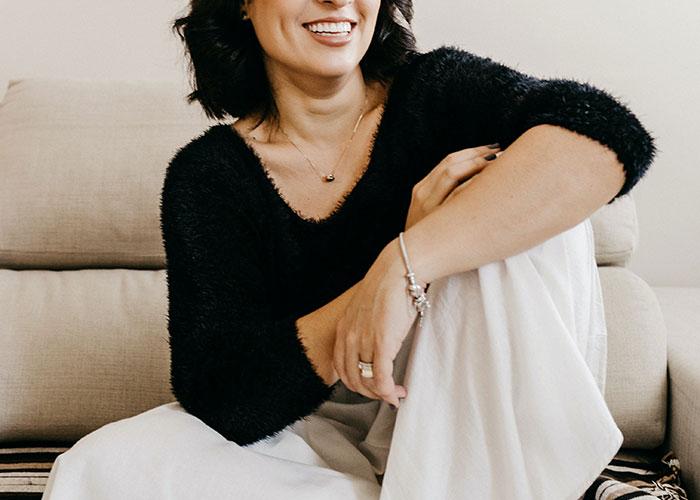 30 People Who Finally Met Their Biological Parents Share What It Was Like