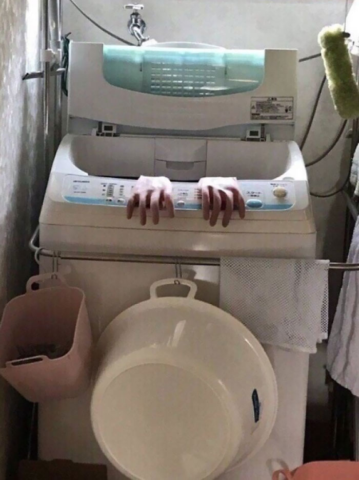 Mi mujer dejó secar los guantes y casi me da un infarto