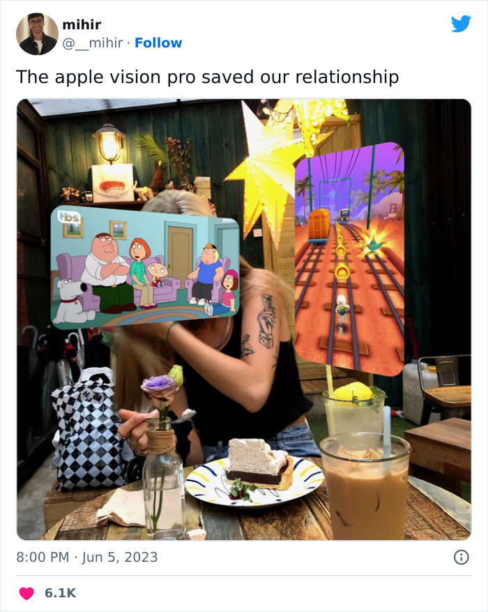 Apple Unveils Its Riskiest And Biggest Bet Since The iPhone Debuted More Than A Decade Ago, And The Internet Has Thoughts Apple Unveils Its Riskiest And Biggest Bet Since The iPhone Debuted More Than A Decade Ago, And The Internet Has Thoughts