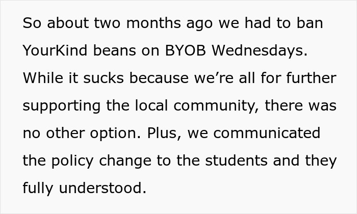 Foreigner Thinks He's Being Kicked Out Of A Coffee Shop Because Of His Ethnicity, Barista Realizes His Mistake Too Late Foreigner Thinks He's Being Kicked Out Of A Coffee Shop Because Of His Ethnicity, Barista Realizes His Mistake Too Late