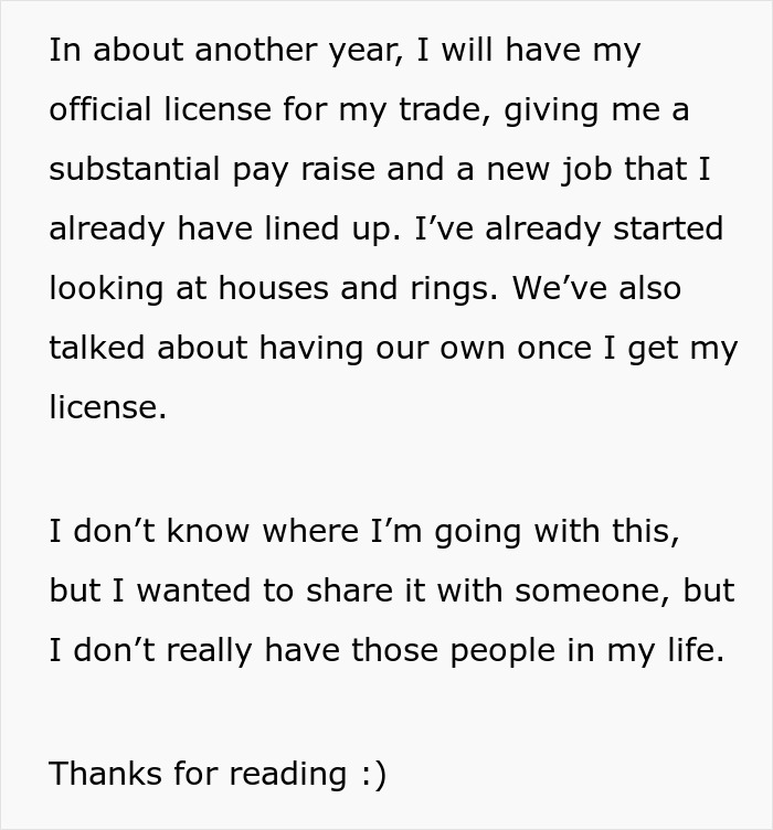 People Online Are Cheering For This Guy Who Just Wanted To Help A Childhood Friend Out And Accidentally Fell Into A Family With Her