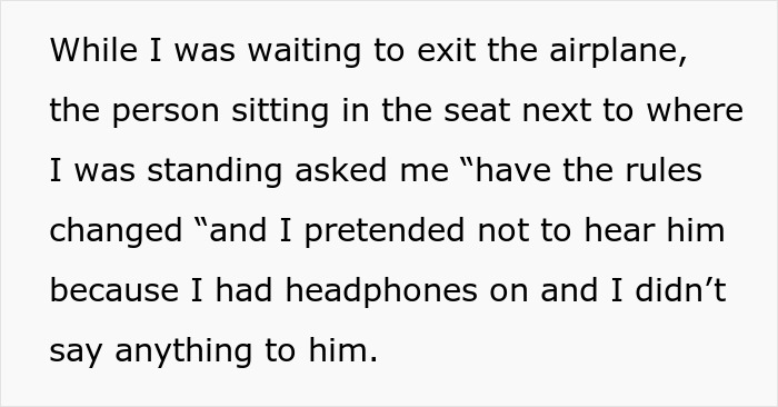 Airplane Passenger Who Cut In Line To Exit The Plane Gets Schooled By Other Passenger, Seeks Backup Online, Gets Schooled Some More Airplane Passenger Who Cut In Line To Exit The Plane Gets Schooled By Other Passenger, Seeks Backup Online, Gets Schooled Some More