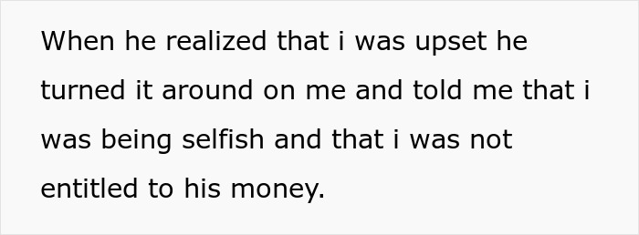 Dad Promises His Daughter College Fund, Ends Up Spending All The Money On His Wedding, Is Offended After Daughter Cuts Ties With Him Dad Promises His Daughter College Fund, Ends Up Spending All The Money On His Wedding, Is Offended After Daughter Cuts Ties With Him