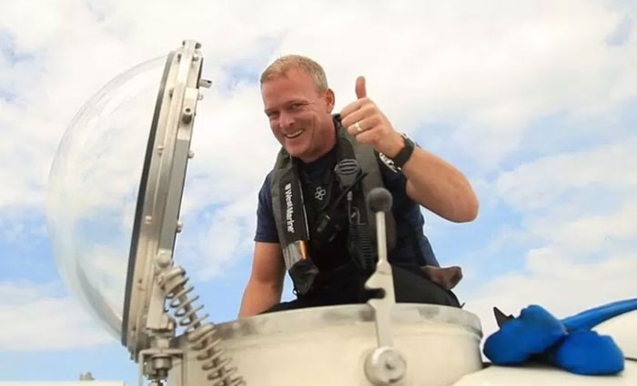 &ldquo;Banging&rdquo; Noises Detected Every 30 Minutes In Desperate Search For Titanic Tour Sub - Reporter Who Previously Rode It Says There Were &lsquo;Many Red Flags&rsquo;