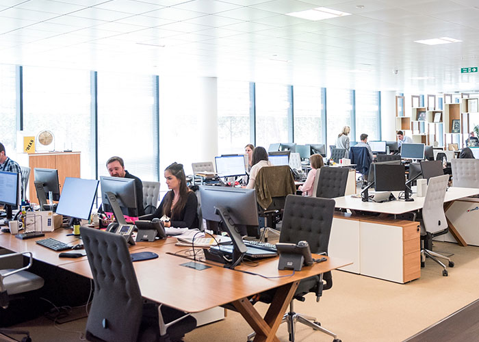 Person Compares What Young Boomers Had Vs. What Young People Have Now, Says The New Generation Is Screwed