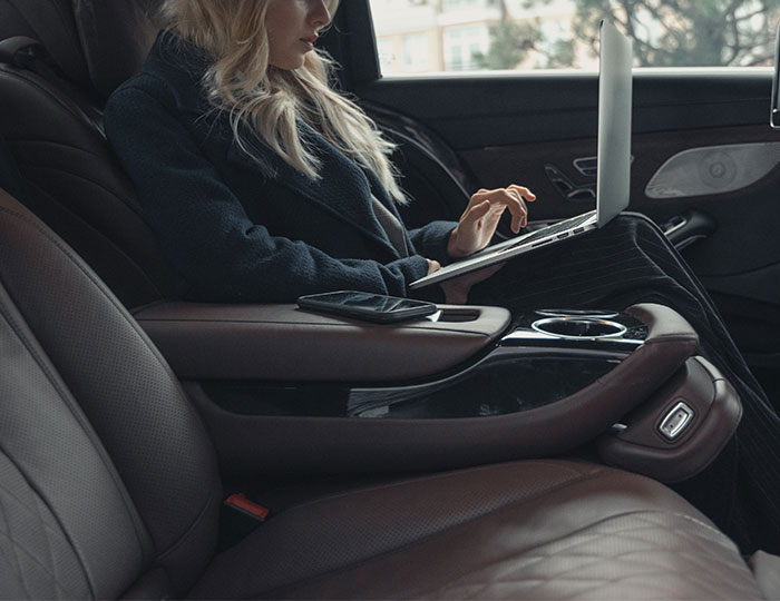 Boss Hides A Camera In New Hire&rsquo;s Office, Doesn&rsquo;t Realize She Found It On Day 1 After His Oddly Specific Remarks Roused Her Suspicions