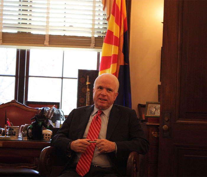 Celebrity Bodyguards Are Sharing Their Best And Worst Clients (22 Answers)