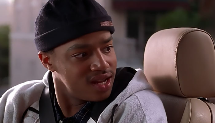 Murray wearing black hat 