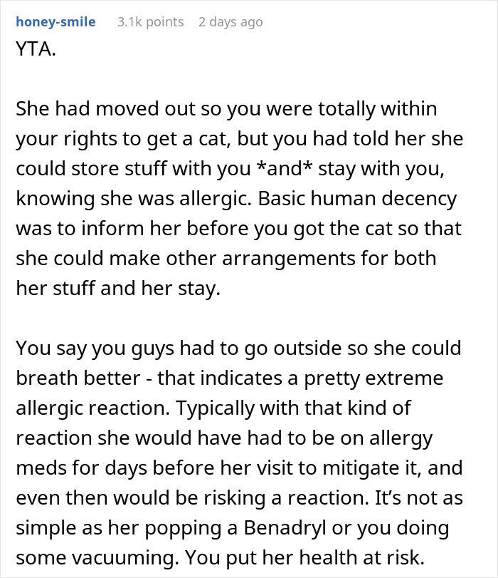Person Gets Bashed By Cat-Allergic Ex-Roomie For Getting A Cat Before She Was Able To Gather The Rest Of Her Things