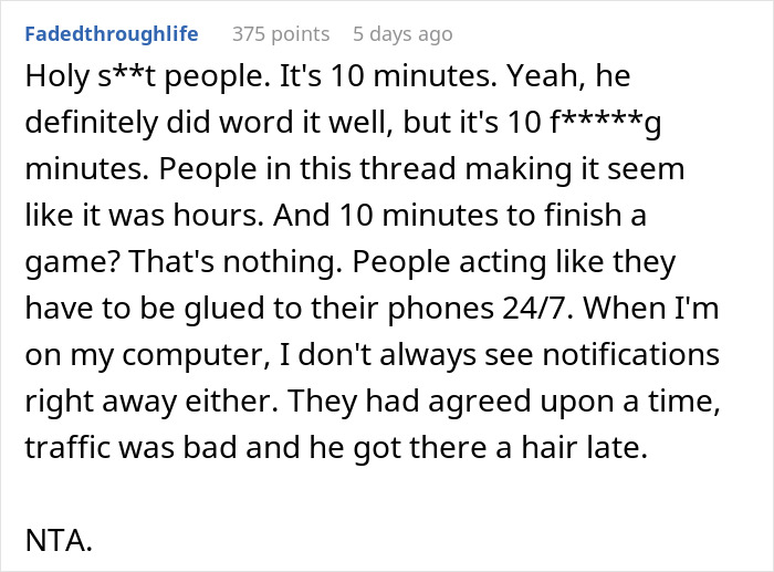 "Am I A Jerk For Picking My Wife Up From The Airport 10 Minutes Late?" "Am I A Jerk For Picking My Wife Up From The Airport 10 Minutes Late?"