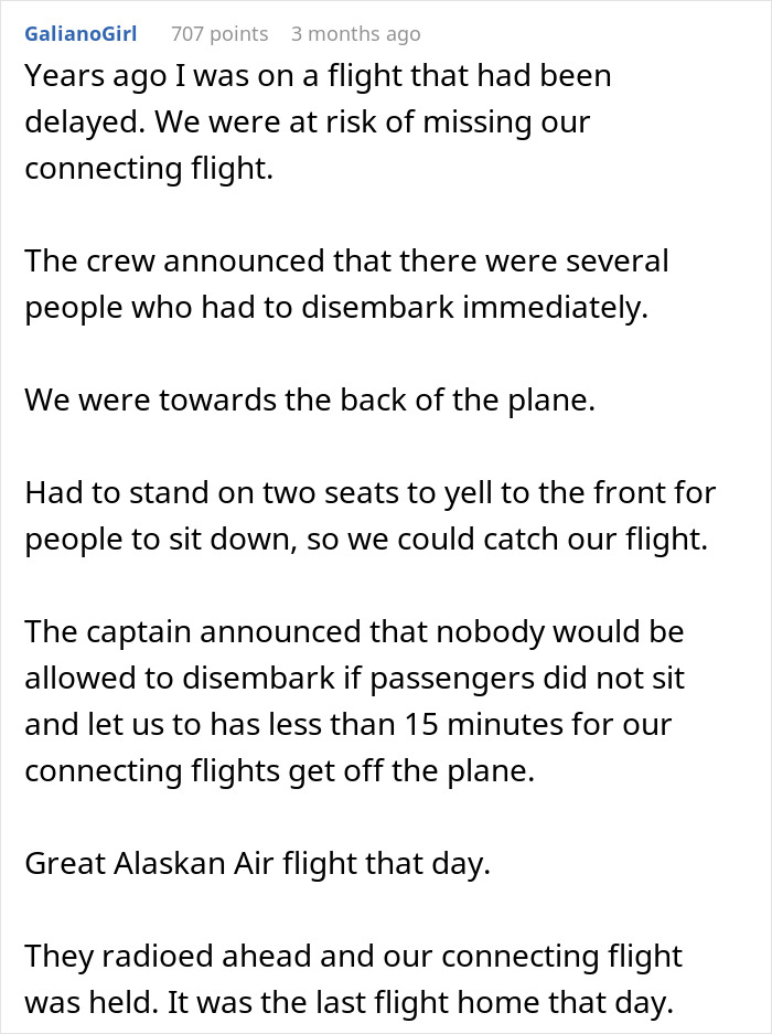 Airplane Passenger Who Cut In Line To Exit The Plane Gets Schooled By Other Passenger, Seeks Backup Online, Gets Schooled Some More Airplane Passenger Who Cut In Line To Exit The Plane Gets Schooled By Other Passenger, Seeks Backup Online, Gets Schooled Some More