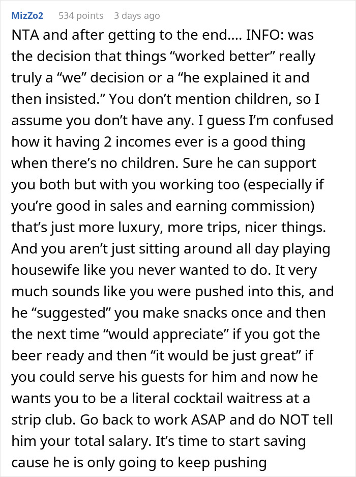 &ldquo;I Was So Confused&rdquo;: Wife Wonders If She&rsquo;s A Jerk For Refusing To Wear Husband&rsquo;s &ldquo;Hilarious&rdquo; Yet Humiliating Gift