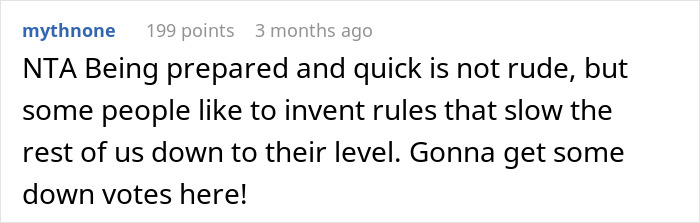 Airplane Passenger Who Cut In Line To Exit The Plane Gets Schooled By Other Passenger, Seeks Backup Online, Gets Schooled Some More Airplane Passenger Who Cut In Line To Exit The Plane Gets Schooled By Other Passenger, Seeks Backup Online, Gets Schooled Some More