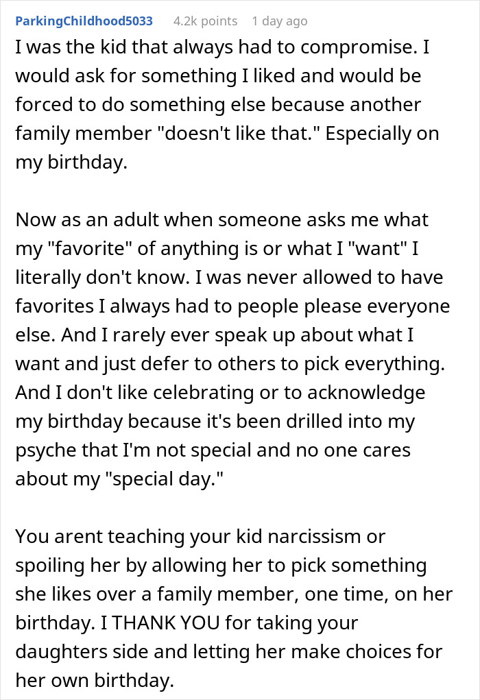 Birthday Girl Requests Cake That Her Cousin Is Allergic To, Causes Drama In The Family Birthday Girl Requests Cake That Her Cousin Is Allergic To, Causes Drama In The Family