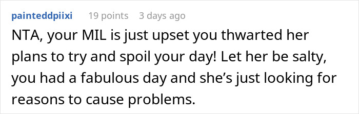 Bride Comes Up With A Brilliant Punishment For Anyone Who Shows Up In White To The Wedding After Seeing What MIL Plans On Wearing Bride Comes Up With A Brilliant Punishment For Anyone Who Shows Up In White To The Wedding After Seeing What MIL Plans On Wearing