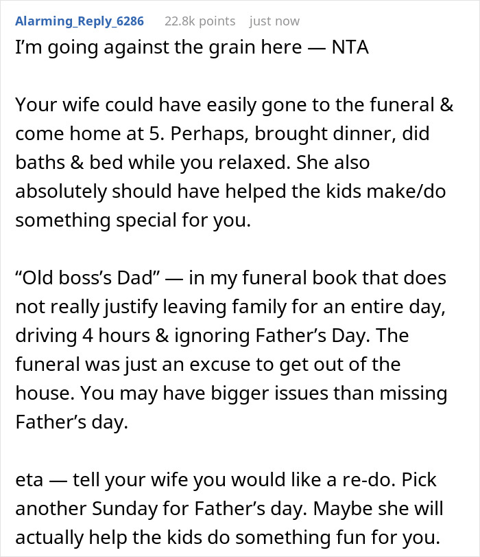 Man Feels Betrayed As Spouse Attends Funeral Instead Of Letting Him Take A Break From Parenting On Father's Day, Gets Called A Jerk Man Feels Betrayed As Spouse Attends Funeral Instead Of Letting Him Take A Break From Parenting On Father's Day, Gets Called A Jerk