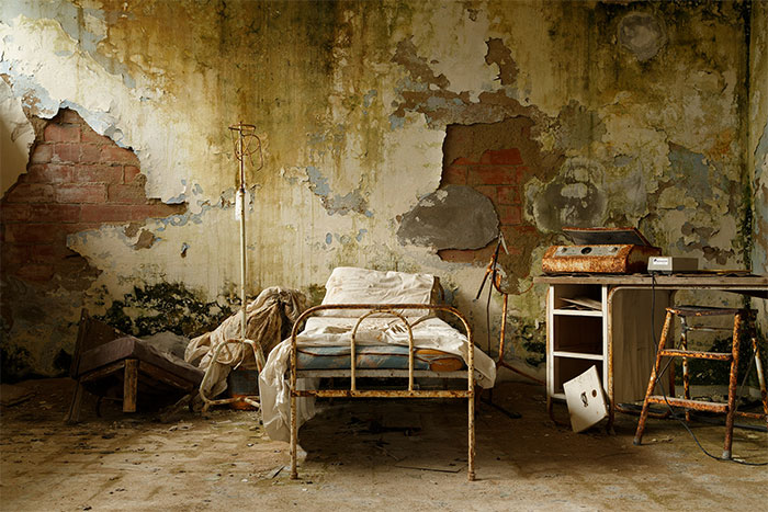 Here Are 17 Of The Most Stunning Abandoned Places That I Discovered During My Trip To Sardinia